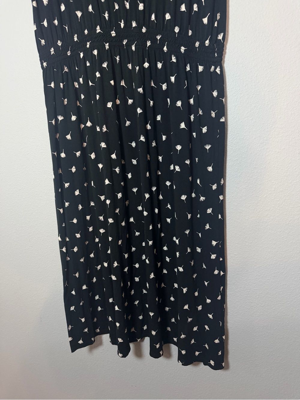 J. Jill Wearever Collection Floral Maxi Dress Large Dandelion Black White - Picture 4 of 8